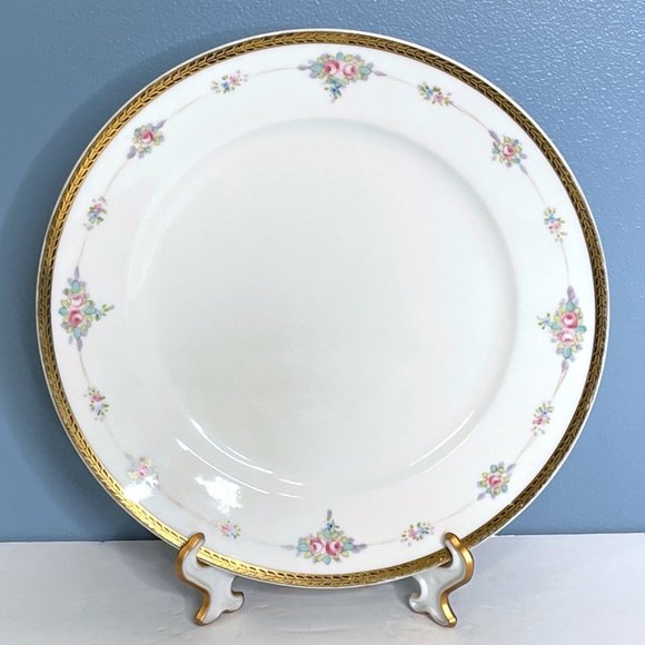 Noritake‎ 8.5" Antique Circa 1918 Salad Plate Pastel Floral with Gold Gilding - Picture 1 of 5